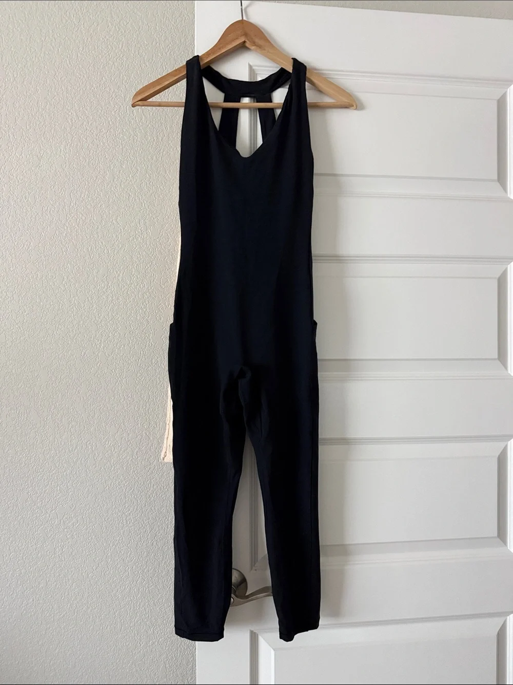 Athleta Transcend Cropped Black Women's Racerback Bodysuit With Pockets